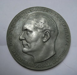 Medallón por Méritos Distinguidos en los Servicios Técnicos de la Luftwaffe