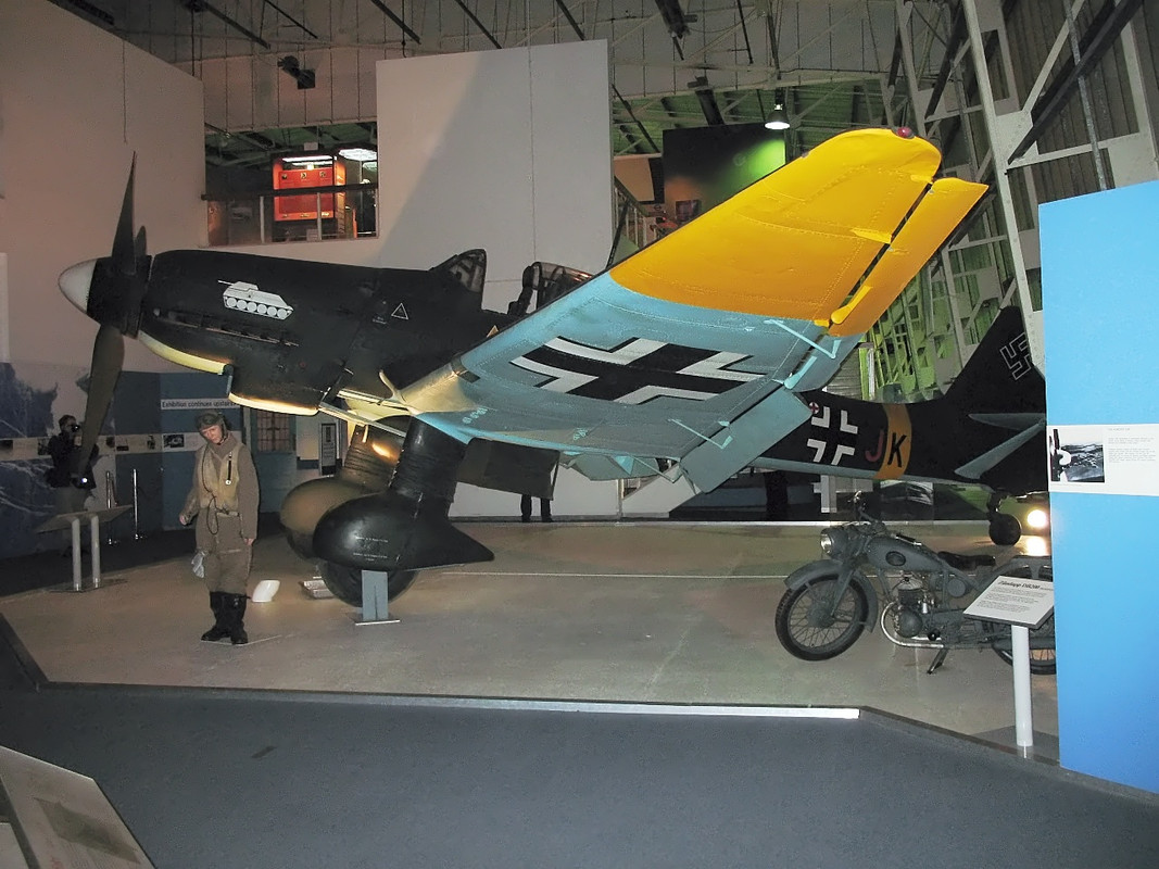 Junkers Ju 87 G-2 conservado en el Museo de la Royal Air Force en Hendon, Reino Unido