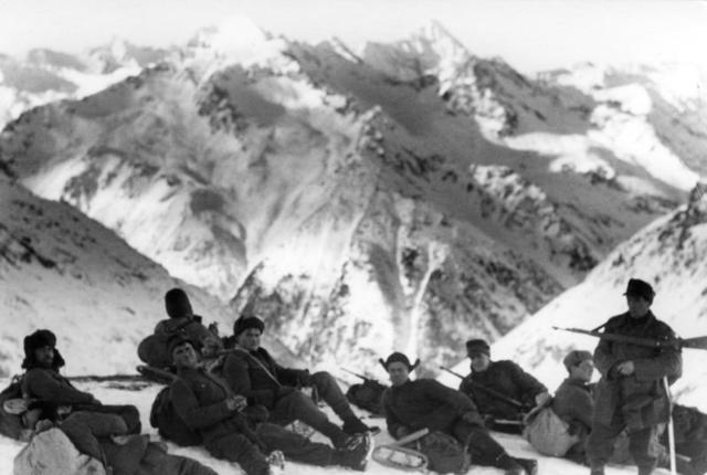 Tropas alpinas en el Cáucaso. Finales de 1942