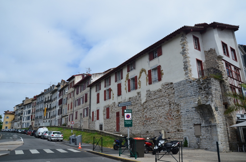 BAYONA-10-7-2016 - Francia y sus pueblos-2016/2022 (14)
